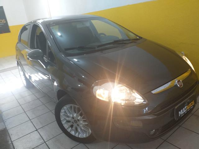 Punto 1.6 automático 2013 o mais Novo de sergipe
