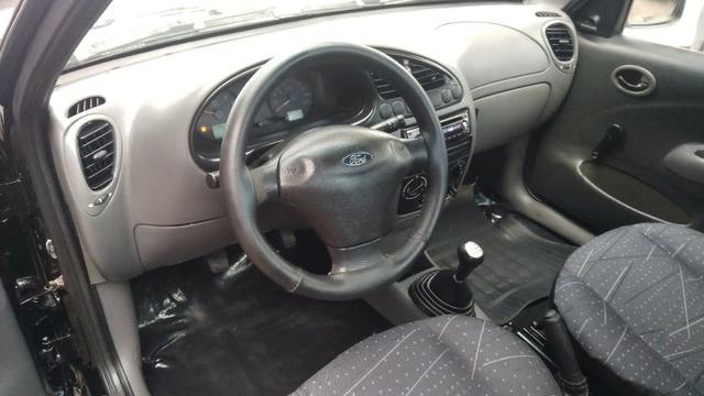 Ford - Courier L 1.6 Manual - 2012 - Foto 8