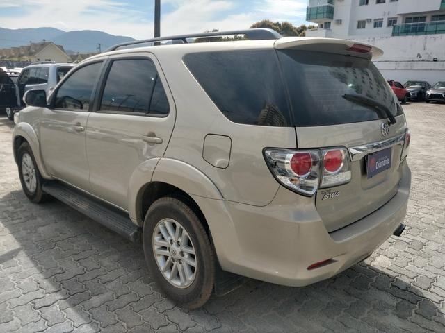 Hilux Sw4 3.0 SRV 4x4 Diesel 2013 - Concessionaria Mitsubishi Raion - Foto 4