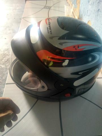 Capacete sam marino