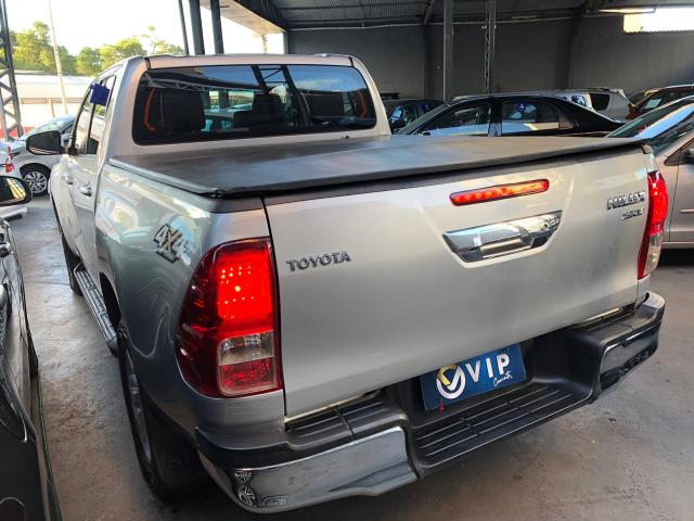TOYOTA HILUX 2017/2017 2.8 SRV 4X4 CD 16V DIESEL 4P AUTOMÁTICO - Foto 5