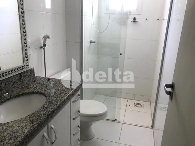 Apartamento para alugar com 3 dormitórios em Saraiva, Uberlândia cod:606262 - Foto 2