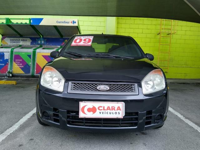 Fiesta Sedan 1.0 (Flex) Completo 2009