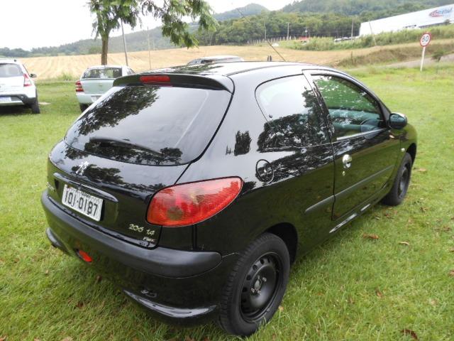 206 1.4 sensation 2p 2008 preto - Foto 6