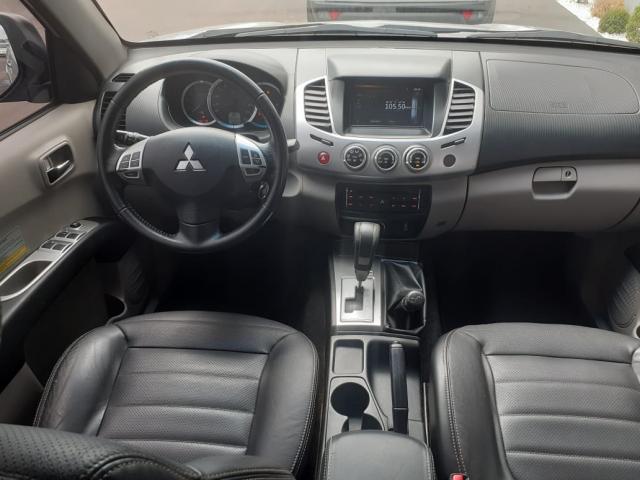 Mitsubishi L200 Triton HPE 3.2 CD DIESEL 4P - Foto 8