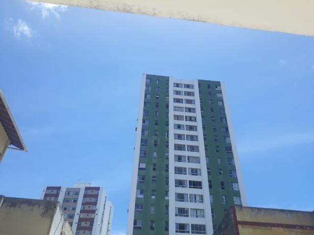 3/4 sendo 1 suíte, 82m², nascente, 1 vaga, localizado no Garcia - Foto 2