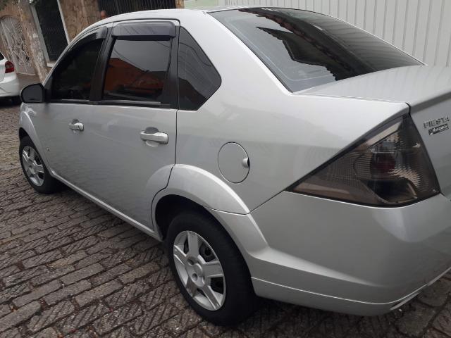Fiesta Sedan SE - 14/14 - 1.0 - Foto 2