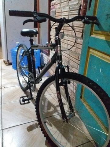 Vendo bicicleta nova aro 24 - Foto 2