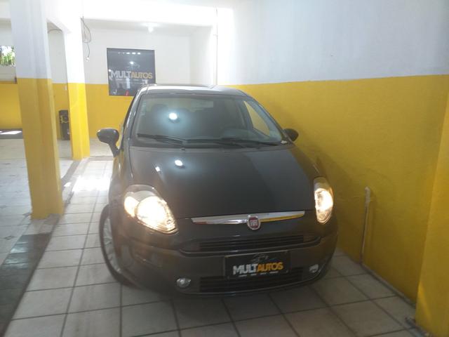Punto 1.6 automático 2013 o mais Novo de sergipe - Foto 2