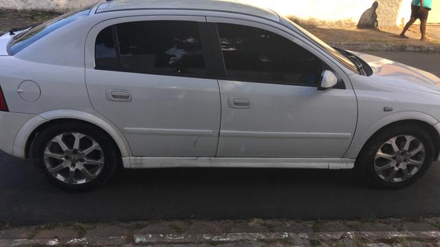GM chevrolet Astra 2011
