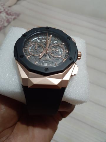 Relogio hublot ouro rosê, uma peça diferenciada - Foto 5