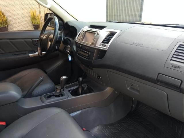 Toyota Hilux SRV D4-D 4x4 3.0 Diesel - 2013 - Foto 7