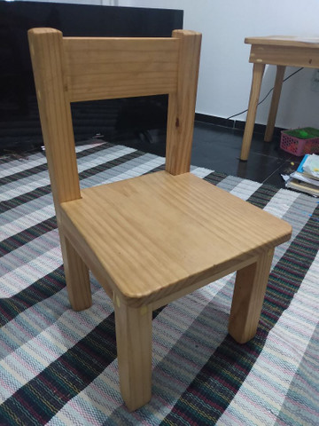Mesa e cadeira infantil madeira pinus - Foto 4