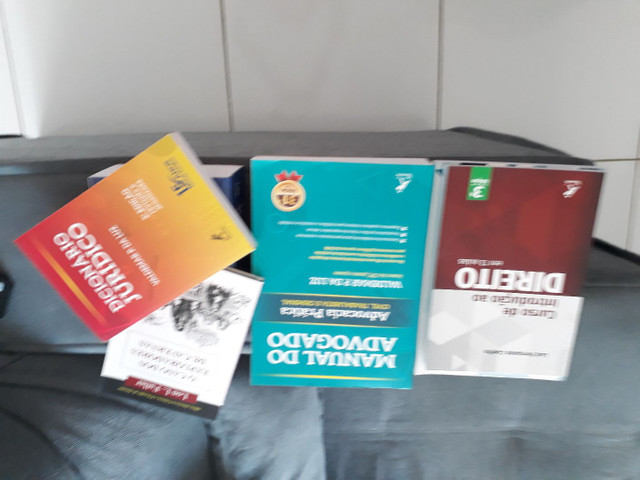 Livros de Direito - Foto 2