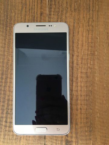 Samsung J7 Metal