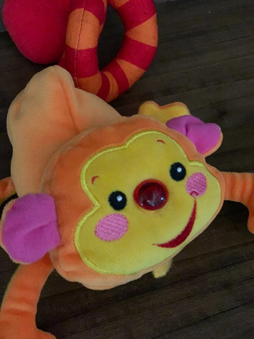 Macaco musical - Fisher Price - Foto 2