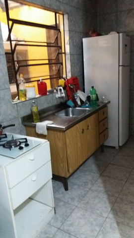Alugo quarto mobilhado p rapazes - Foto 4