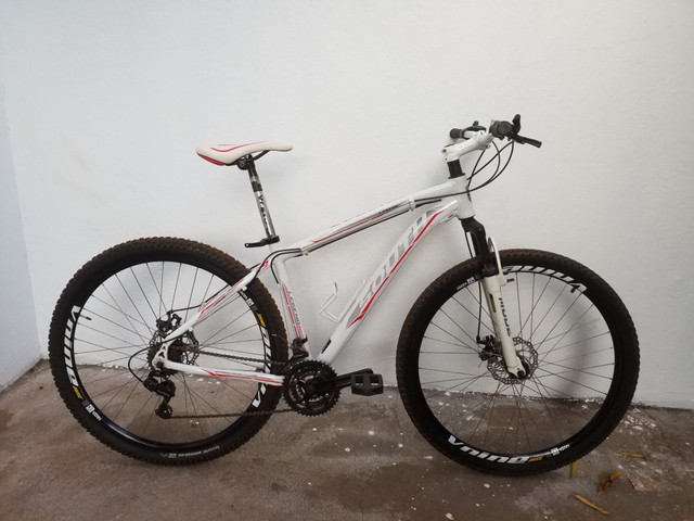 Bicicleta Bike SOUTH Modelo NOVO de 1.630,00 por 1.352,00 no dinheiro -