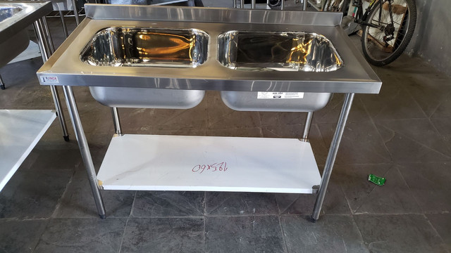 Bancada com cuba em Aço inox - Foto 3