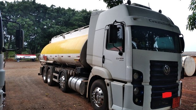 VOLKSWAGEN VW 25.320 CLC 8X2 ANO:2012 NO TANQUE