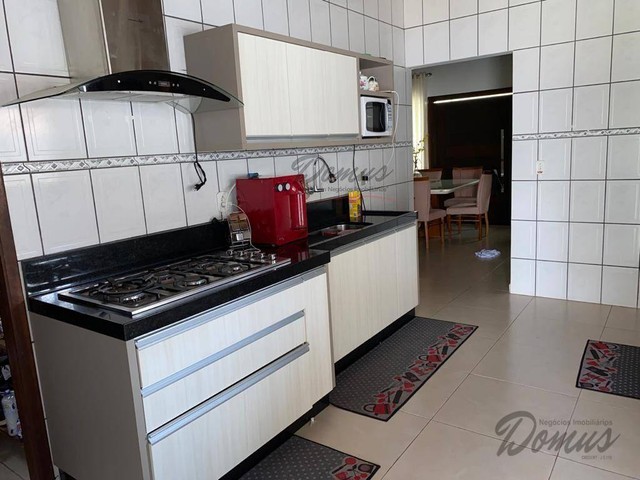 Casa com 3 dormitórios à venda, 320 m² por R$ 750.000,00 - Alvorada - Lucas do Rio Verde/M - Foto 3