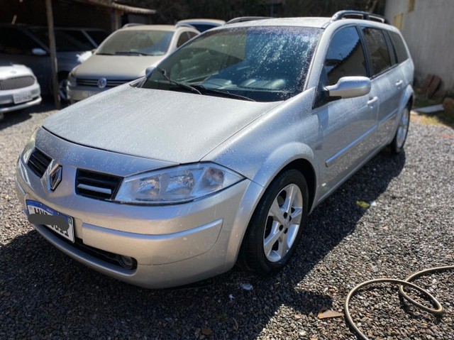 RENAULT MEGANE GRAND TOUR MANUAL 2012   VENDO A VISTA OU FINANCIADO   AC.TROCA