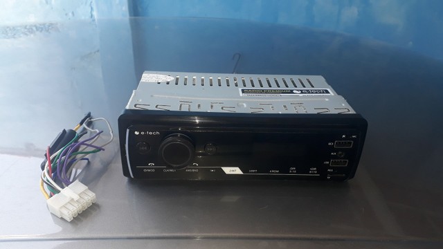 Rádio e-tech