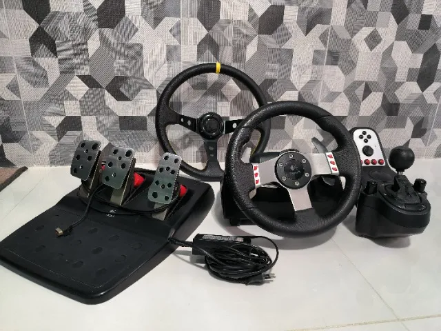 Kit Capas Protetoras para Volante, Base e Pedais G25 G27 G29 G920 G923  Simulador Gamer Logitech - Qualidade e Proteção em Capas