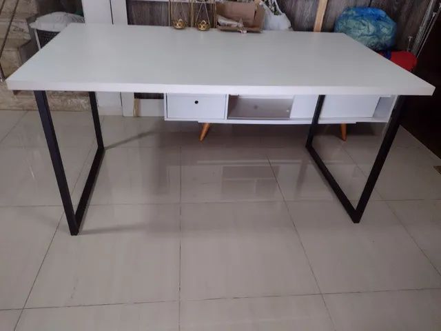 Mesa jantar estilo industrial