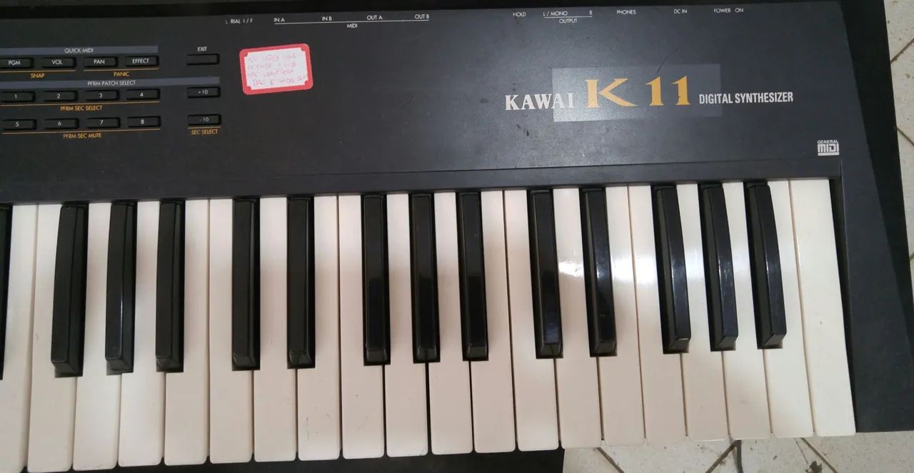 Sintetizador Kawai K11. LEIA o anúncio. - Instrumentos musicais