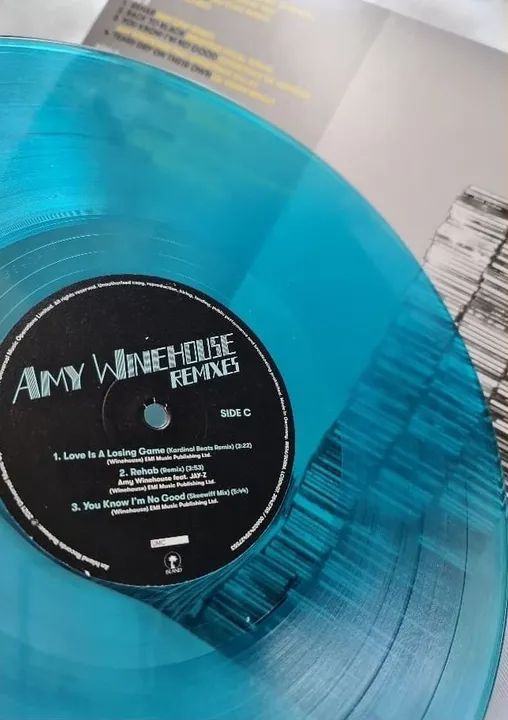 AMY WINEHOUSE - REMIXES (BLUE AND YELLOW VINYL ) - RSD 2021 - CDs