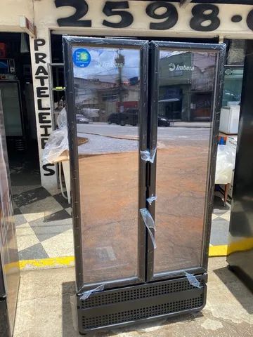 Geladeira expositora Imbera 220v