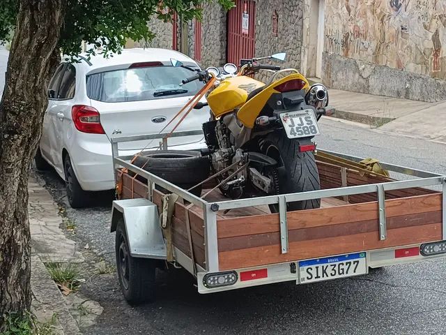 CARRETO - FRETE - REBOQUE DE MOTO-DESCARTE DE MÓVEIS- SOFÁ - COLCHÃO - ENTULHO - VIAGENS - Foto 3