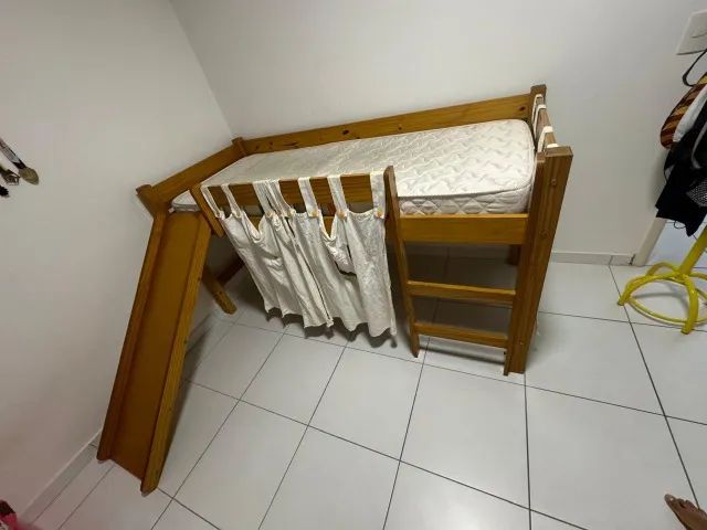 Cama de escorrega da tok stok 