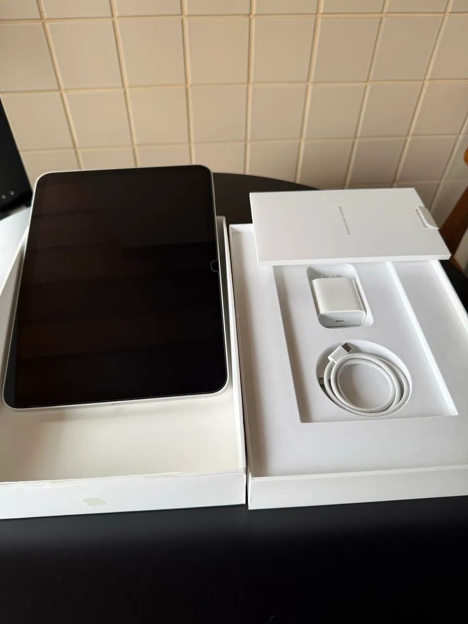 iPad 10th Generation Wi-Fi 64GB Silver - Tablets e E-Readers