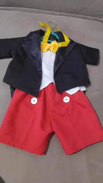 Roupinha do Mickey, nova.