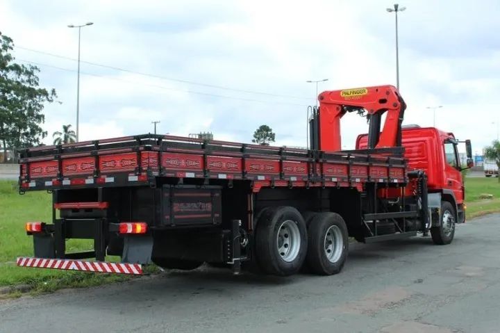 mb atego 2426 6x2 2013 munck  - Foto 5