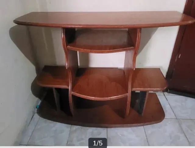Rack de madeira com design diferenciado - Foto 2