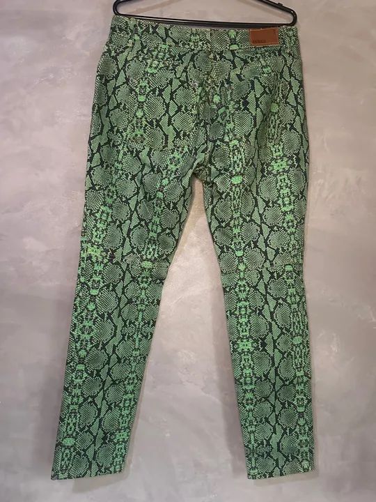 Calça Jeans Verde Animale 38 outlet brechó - Foto 3