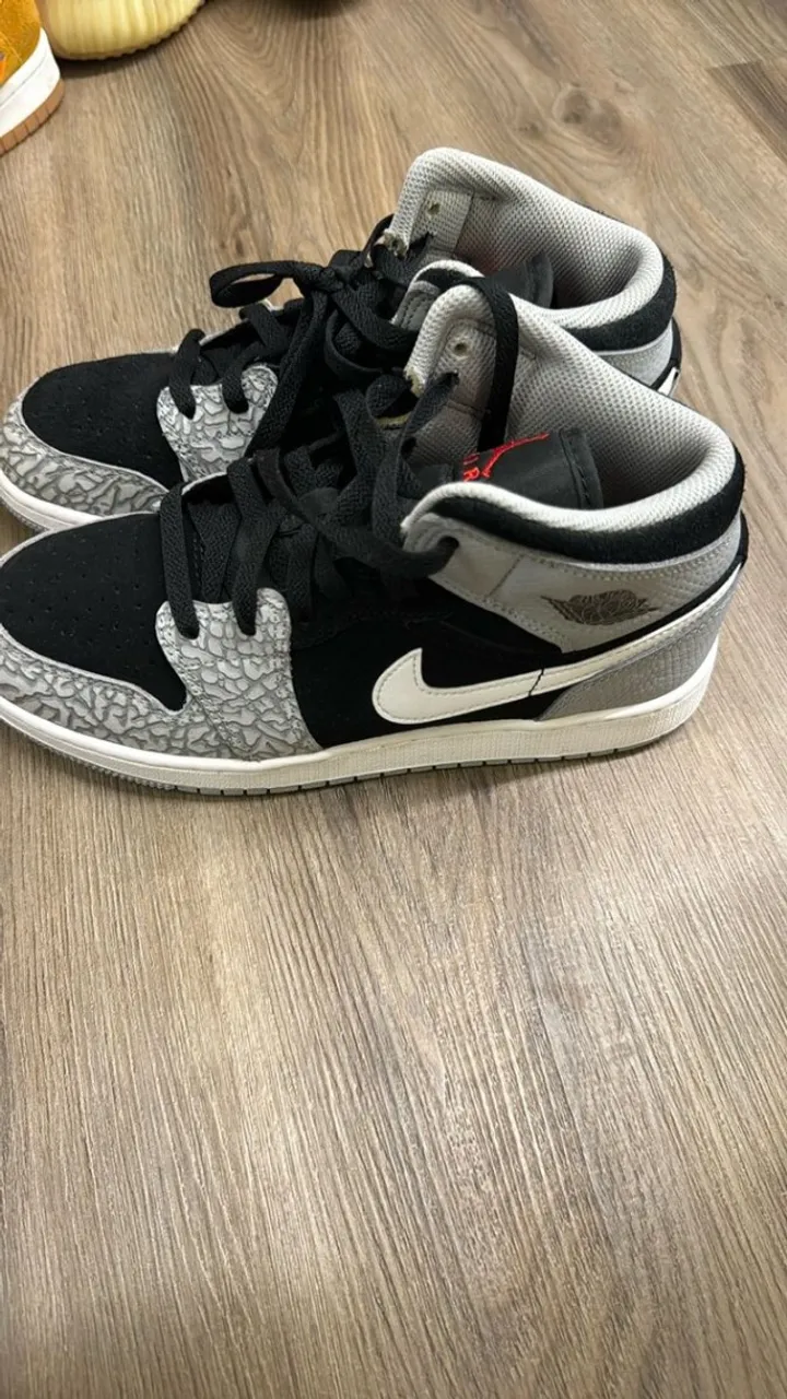 JORDAN CANO ALTO CINZA E PRETO
