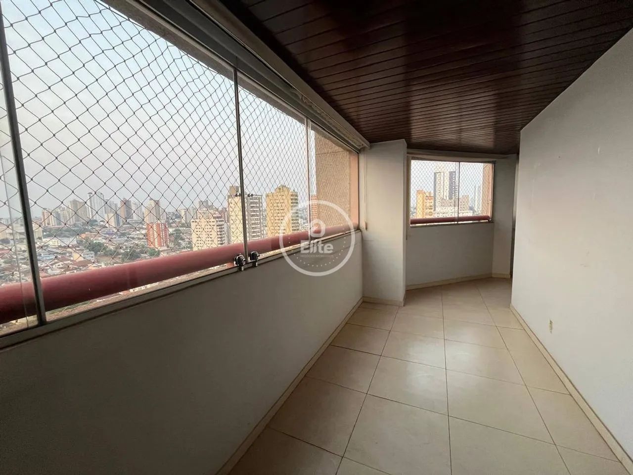 Apartamento região central amplo e reformado