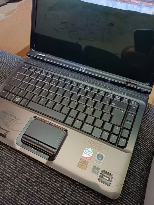 Notebook HP - Design moderno e elegante - Foto 3