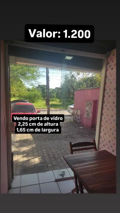 Porta de vidro 2,25x1,65m - R$ 1.200