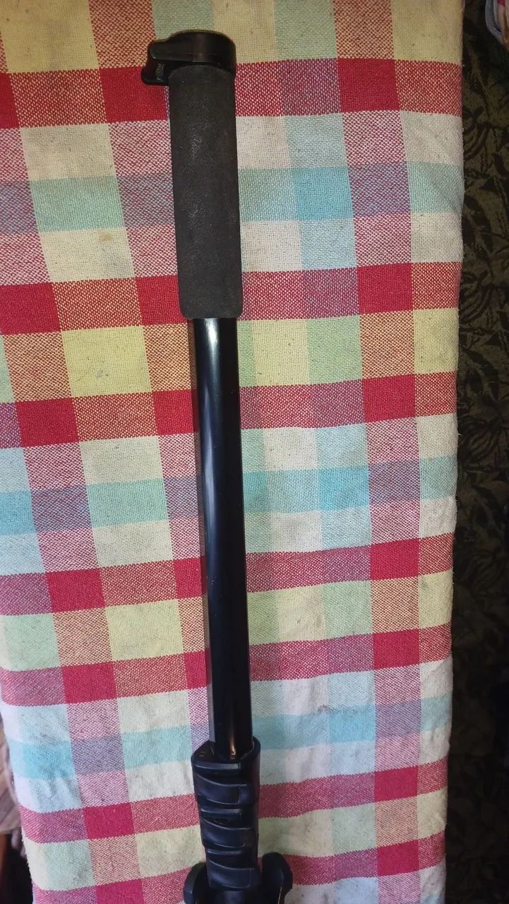 Tripé para Câmera Manfrotto 500B-1 - Foto 4