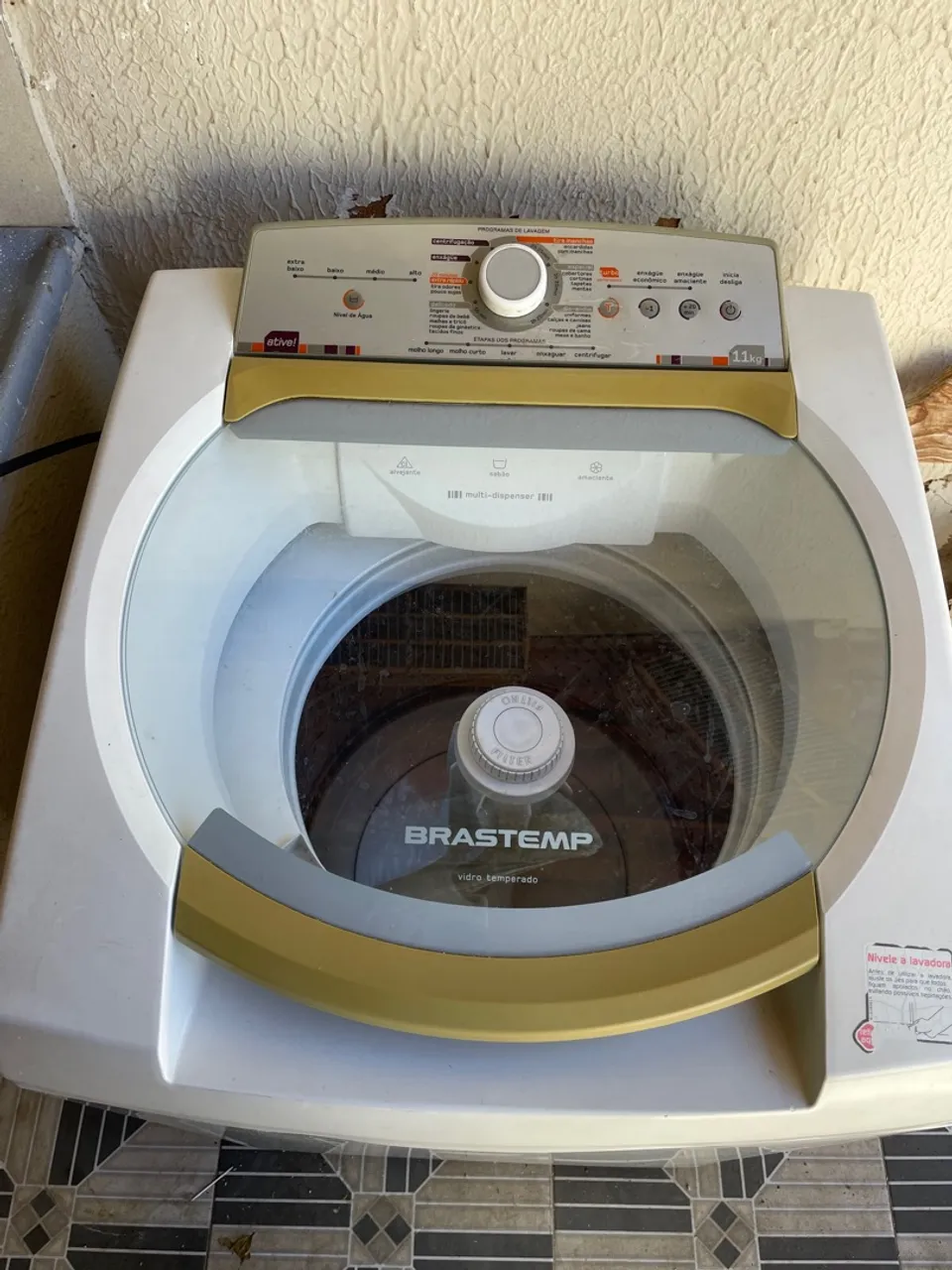Máquina de Lavar Brastemp 11kg - Eficiência e Praticidade