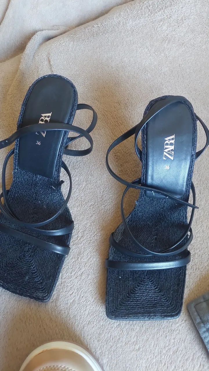 Sandália Zara nova n35/36