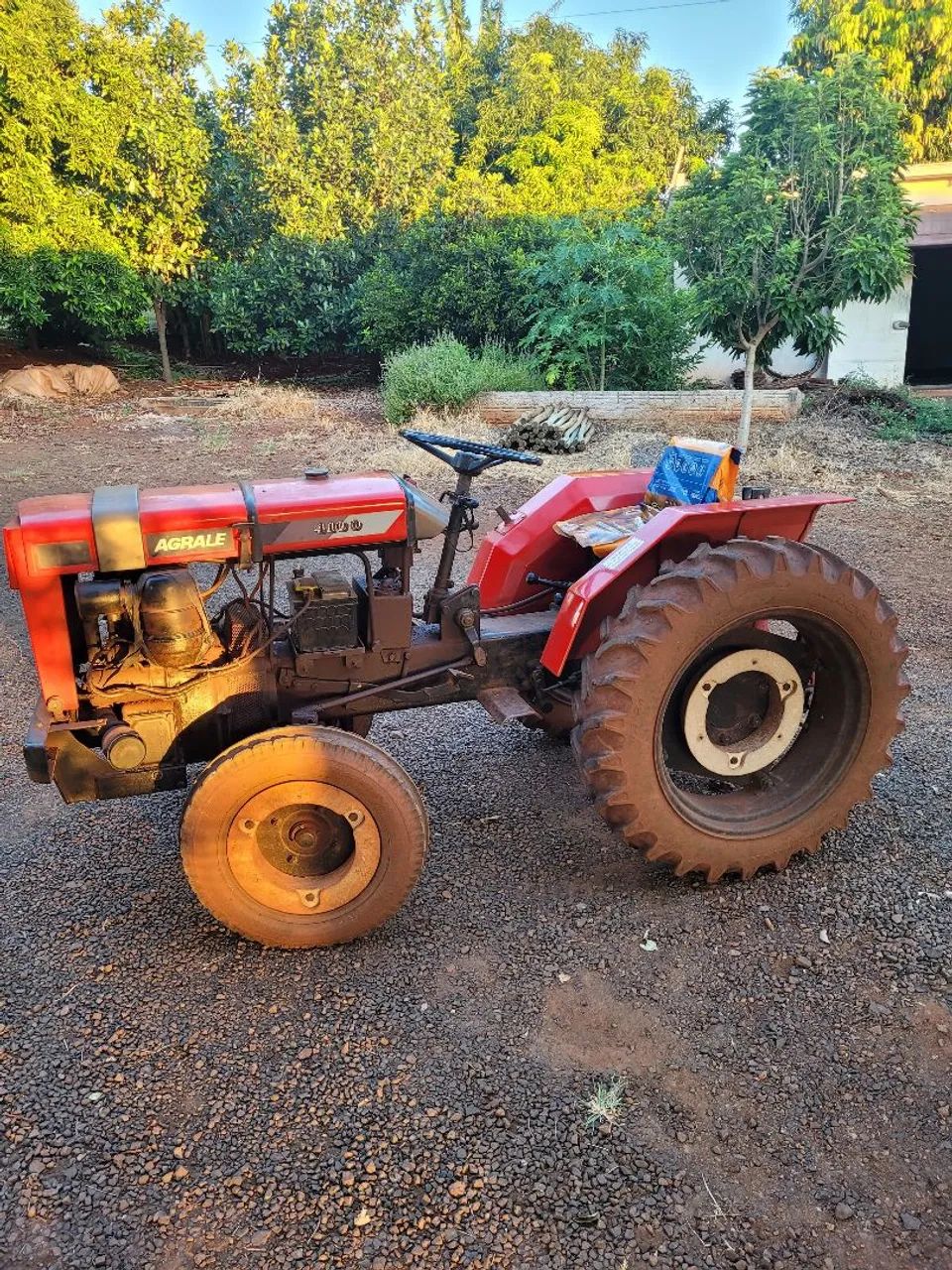 Trator Agrale 4100 - Usado - Foto 5