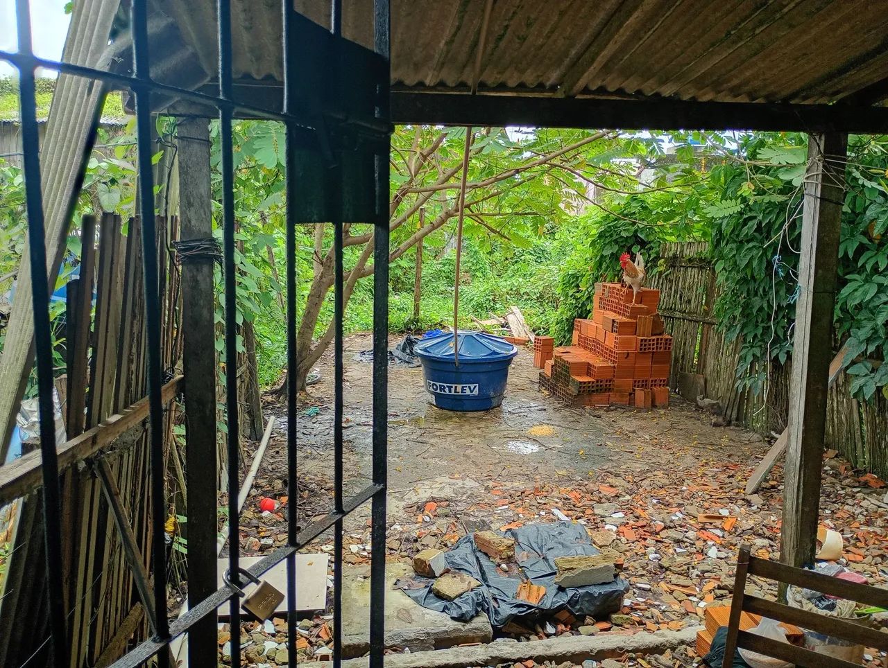 Casa grande bem localizada no 40horas Ananindeua  - Foto 5