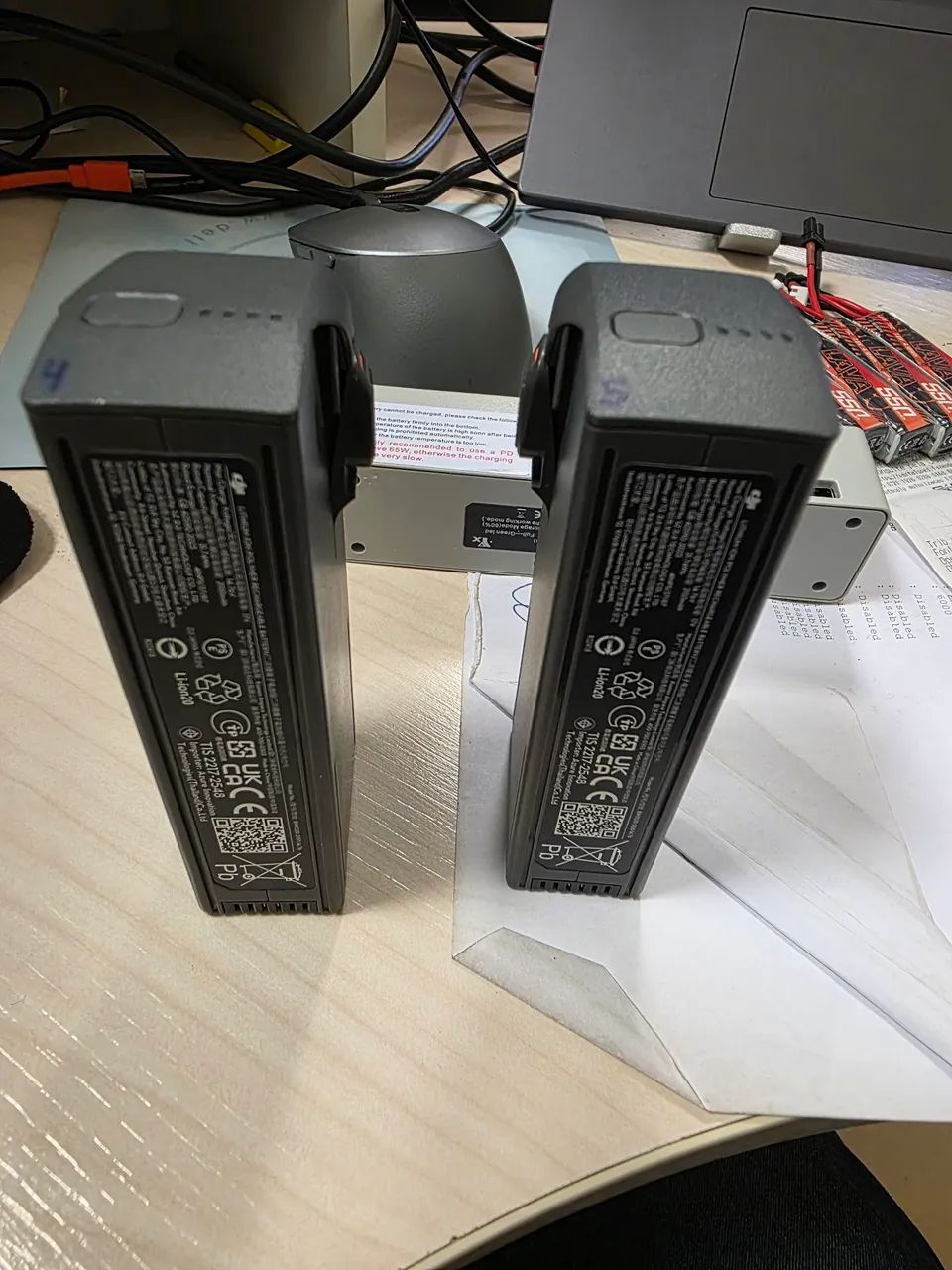 2 Baterias Avata 2 + dock de carregamento  - Foto 3