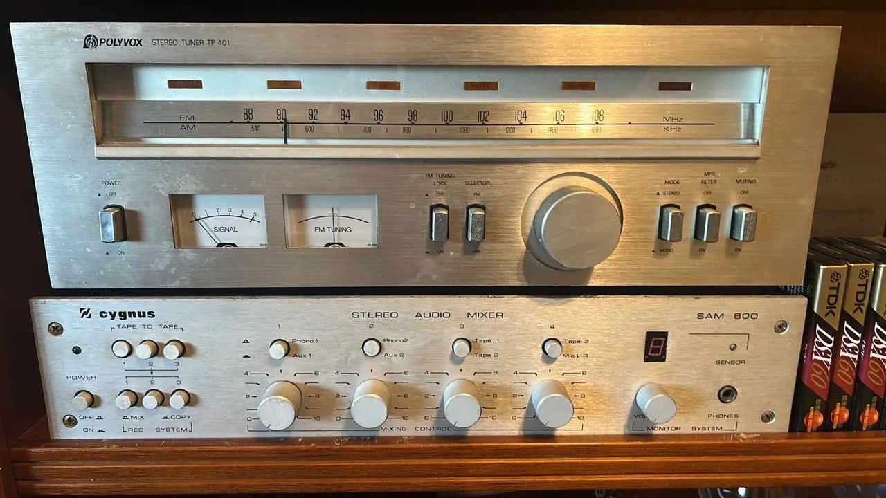 Polivox TP-401 - Sintonizador Vintage + Antena Quasar!
